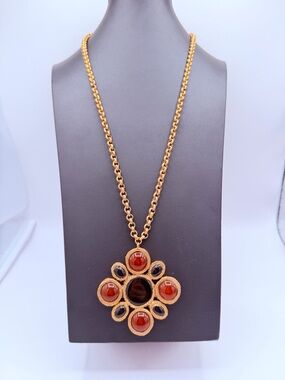 Carol Dauplaise Vintage Brown Black Cabochons  Pendant Necklace 2.5" X 18"